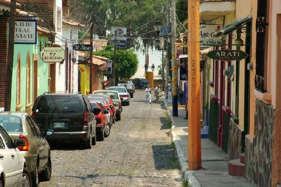 Street in Ajijic, Mexico Street in Ajijic, Mexico